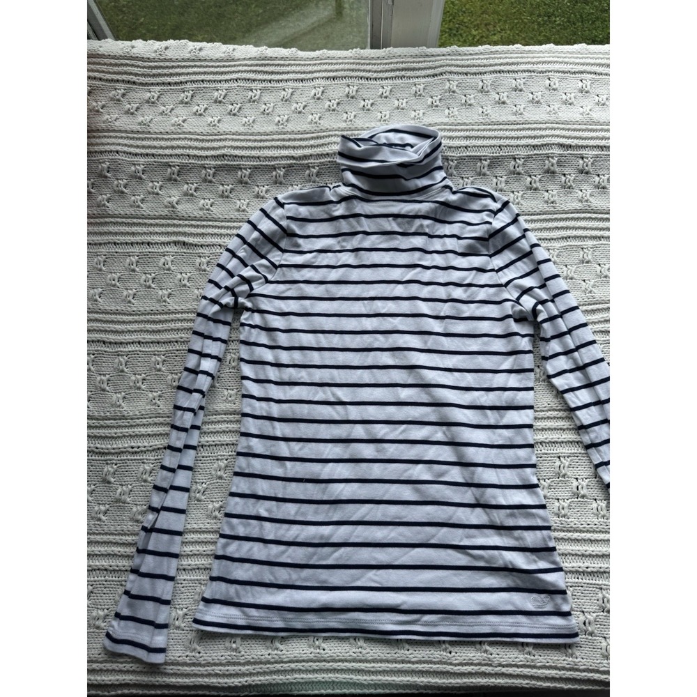 012 – Ladies Extra Small, Perfect, Comfy, Stretchy, Vineyard Vines Turtleneck